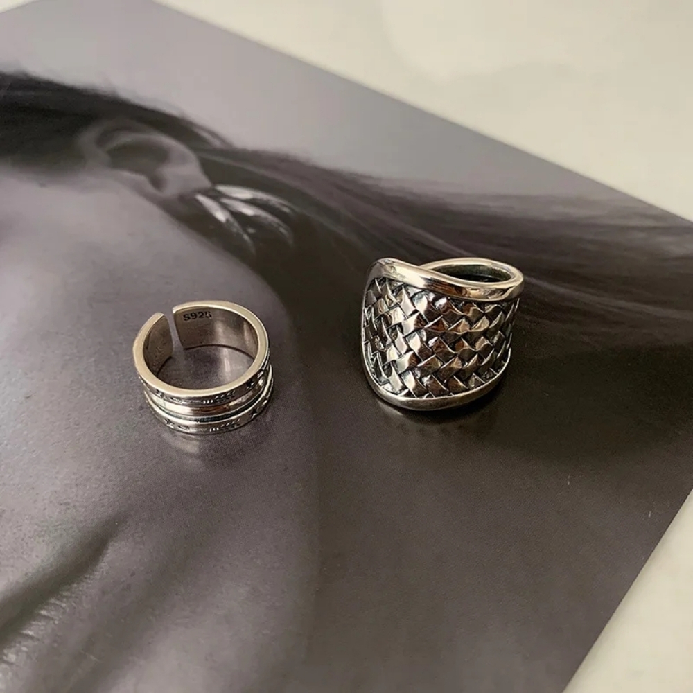 Ring - Picture 4 of 7